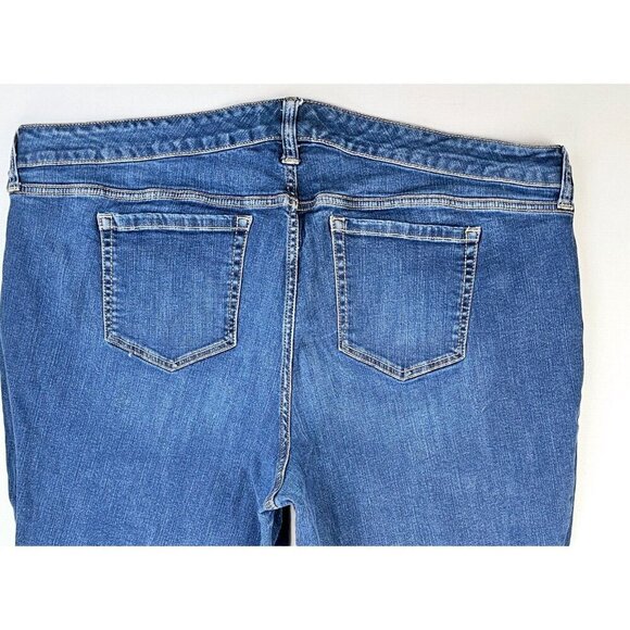 Torrid Size 22 Women's 31 Inch Inseam Boyfriend Blue Denim 5 Pocket Logo Jeans - Picture 9 of 12
